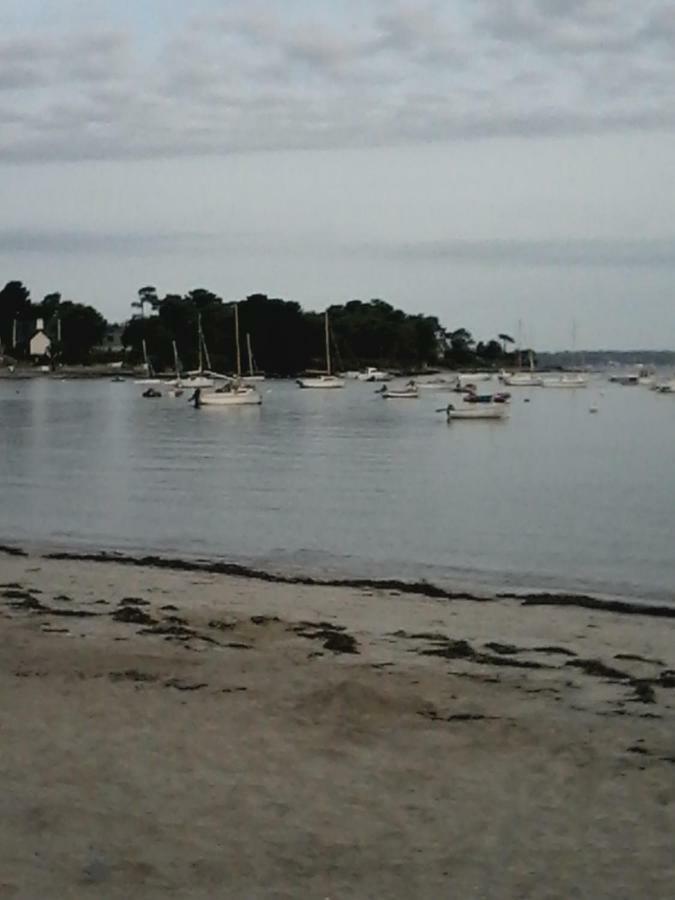 les roches du Cabellou 150M de la mer Concarneau Extérieur photo
